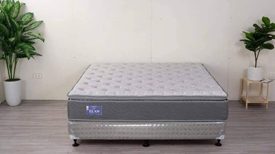 Kệ Đệm Là Gì? Vì Sao Ngày Càng Được Sử Dụng Phổ Biến Trong Phòng Ngủ Hiện Đại?